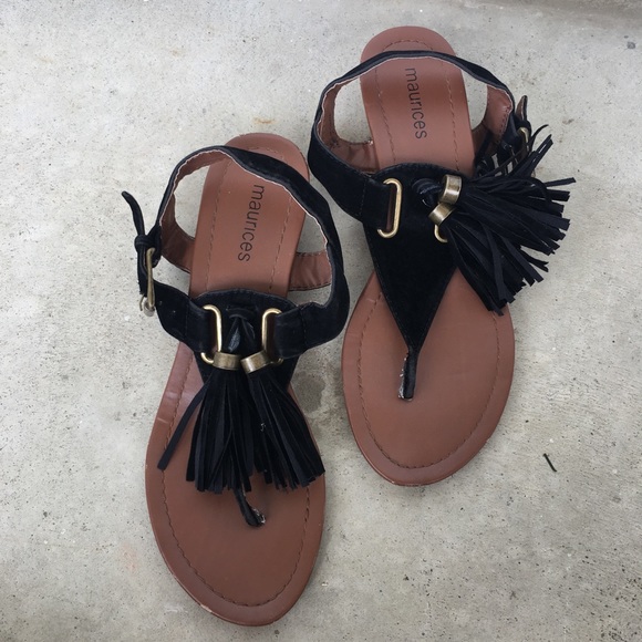 Maurices Shoes - FLASH SALE Maurices wedge black fringe flip-flop